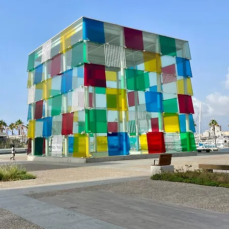 El Beso Del Mar * Malaga